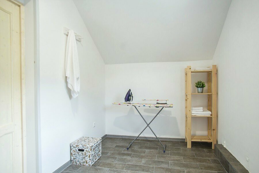 Коттедж с собственным бассейном