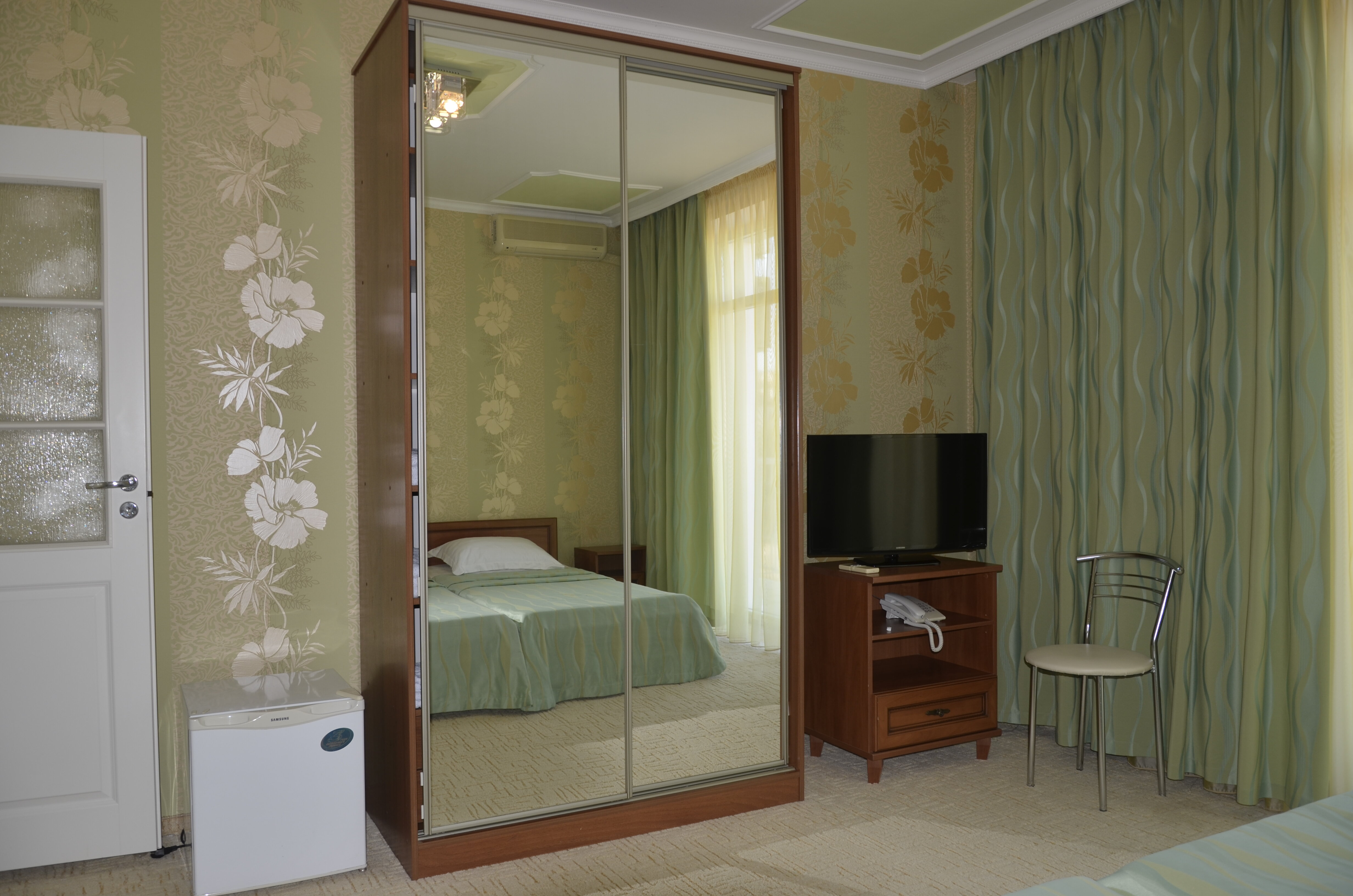 Стандарт трехместный