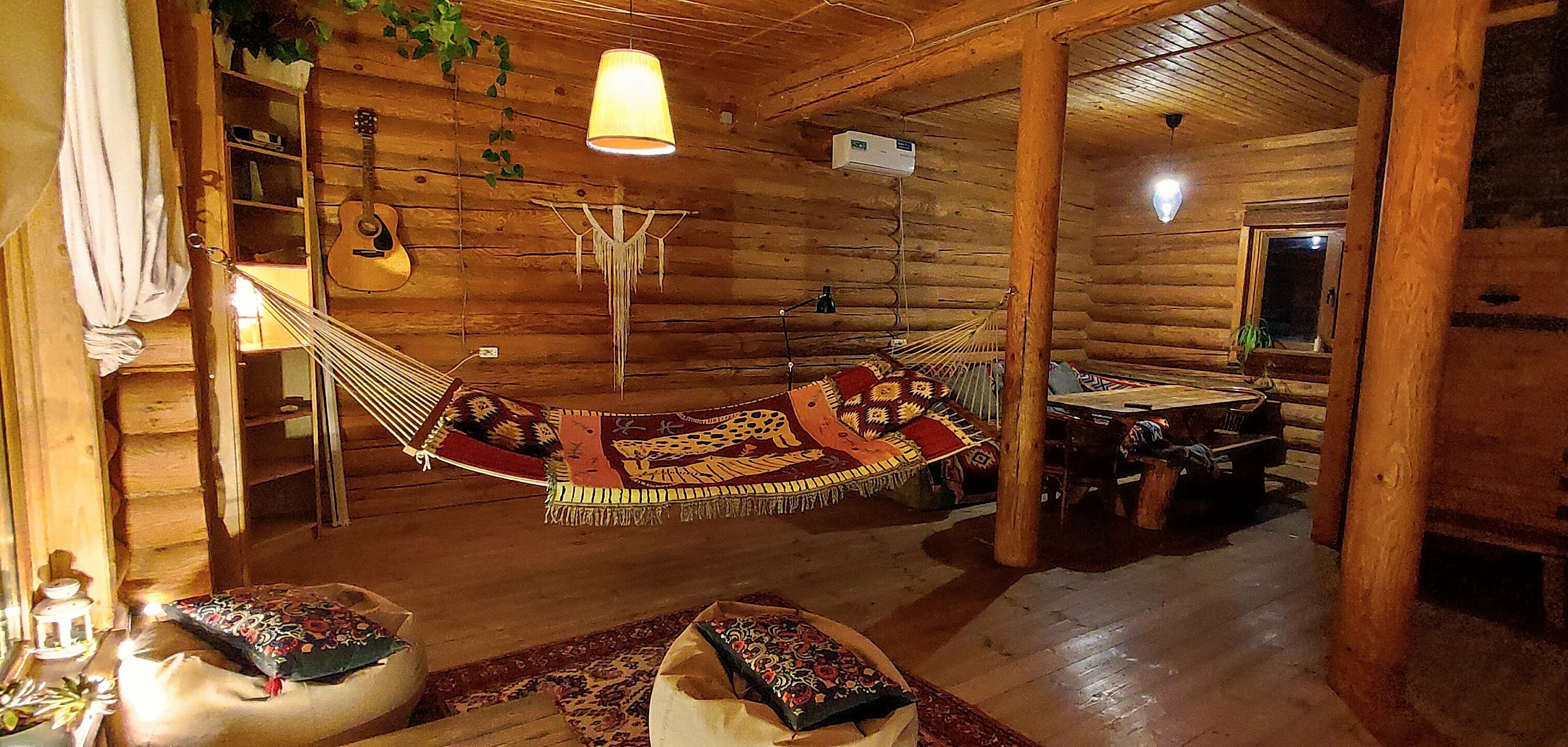 Дом с видом на горы