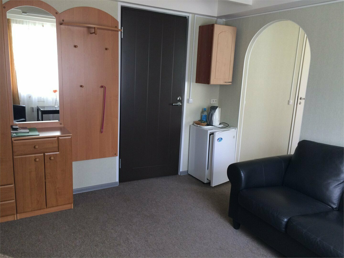 Двухкомнатный двухместный номер с 1 кроватью