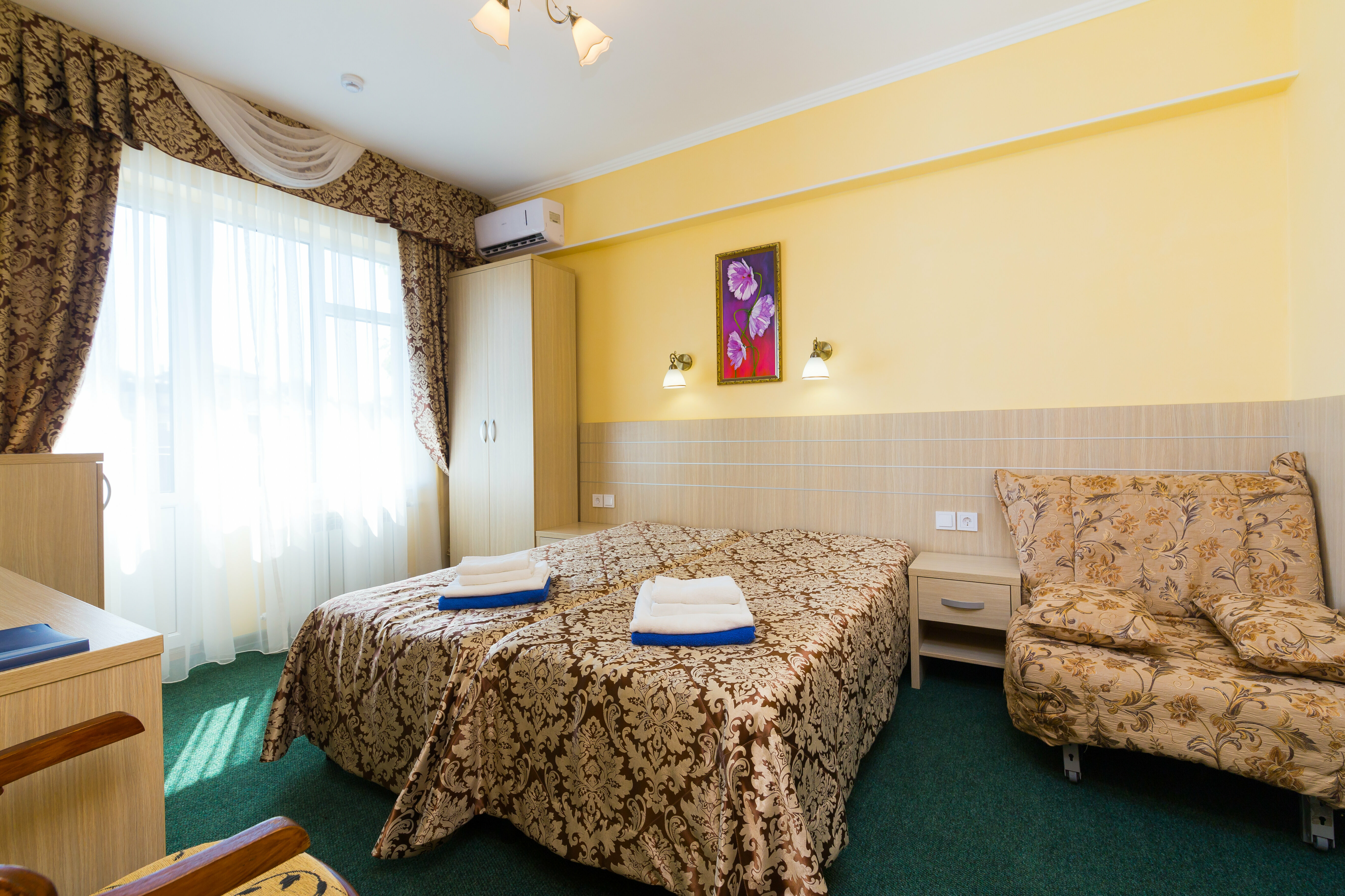 Семейный номер с дополнительным местом