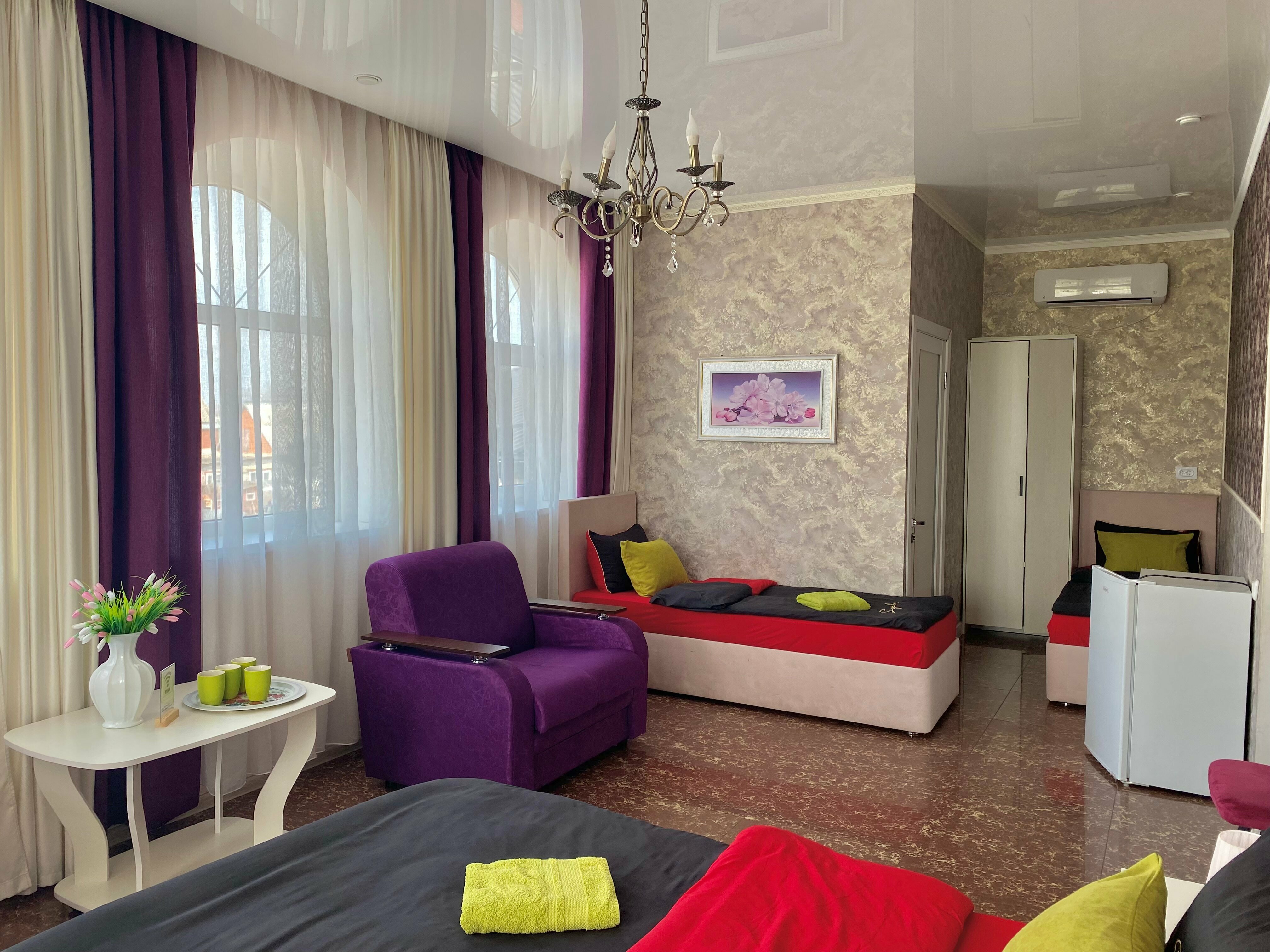 Семейный номер с балконом