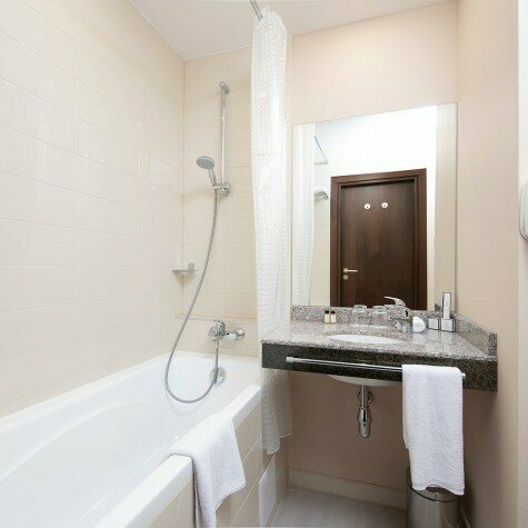 Джуниор Сьют  (Junior Suite)