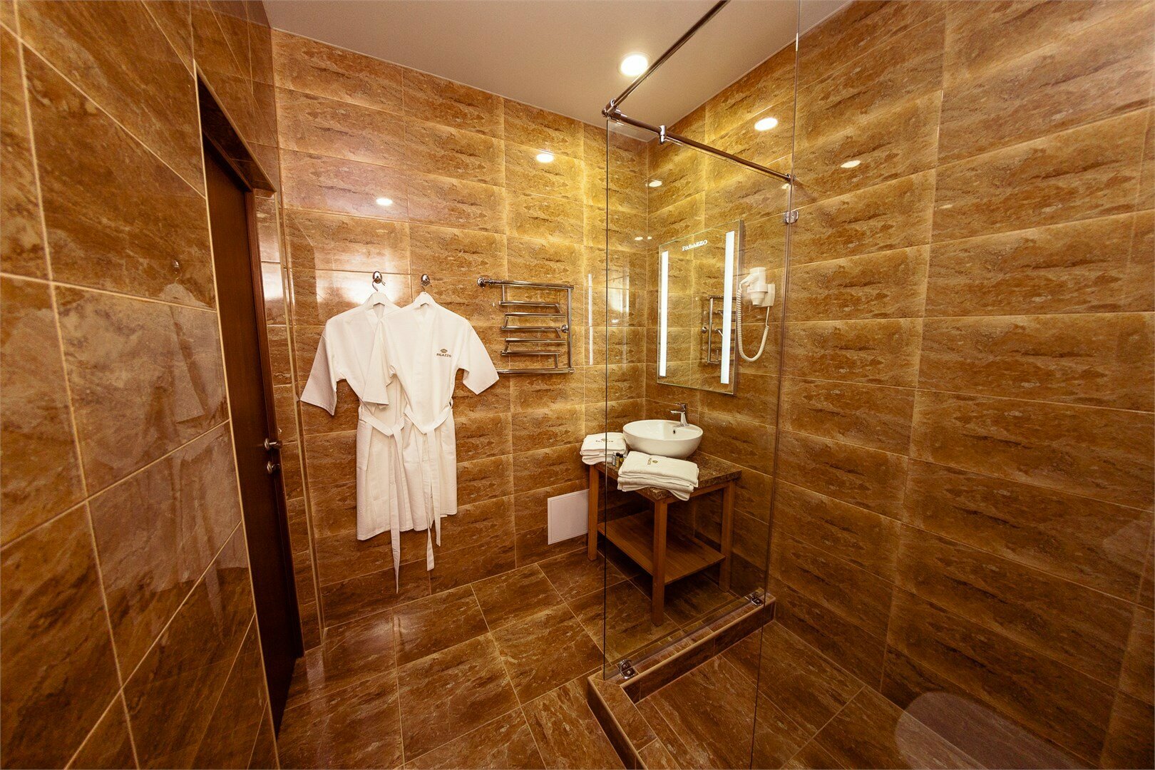 Стандарт с двуспальной кроватью или 2 отдельными кроватями