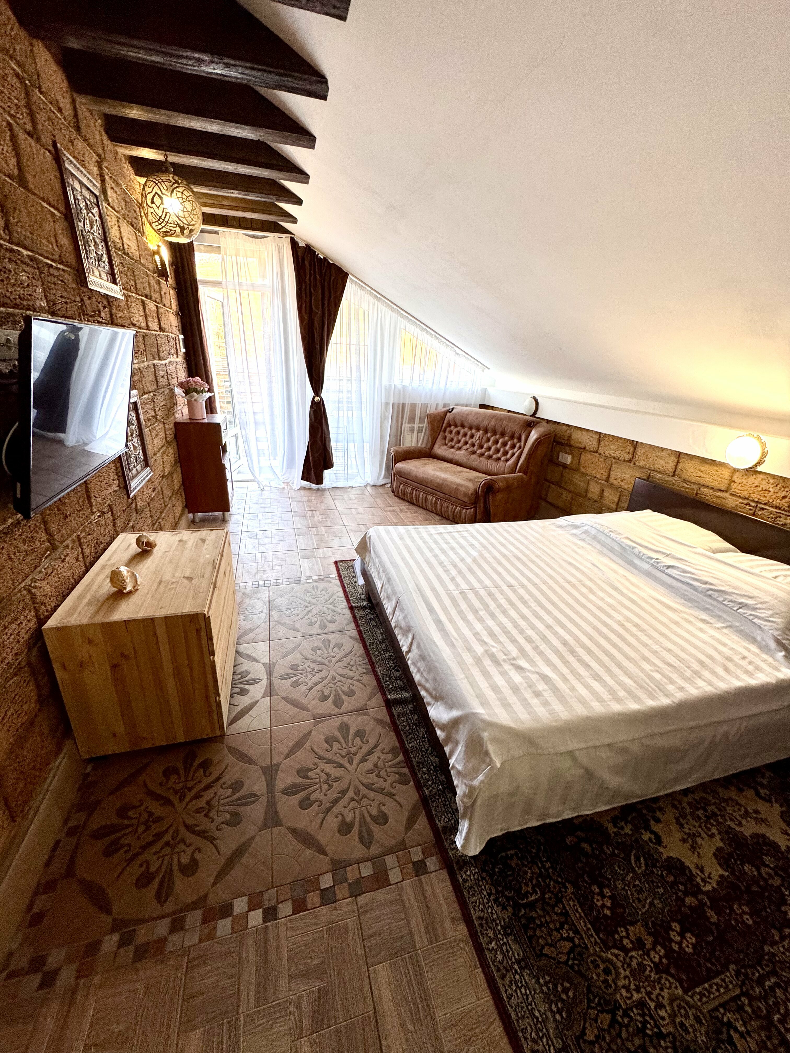 Люкс с видом на горы