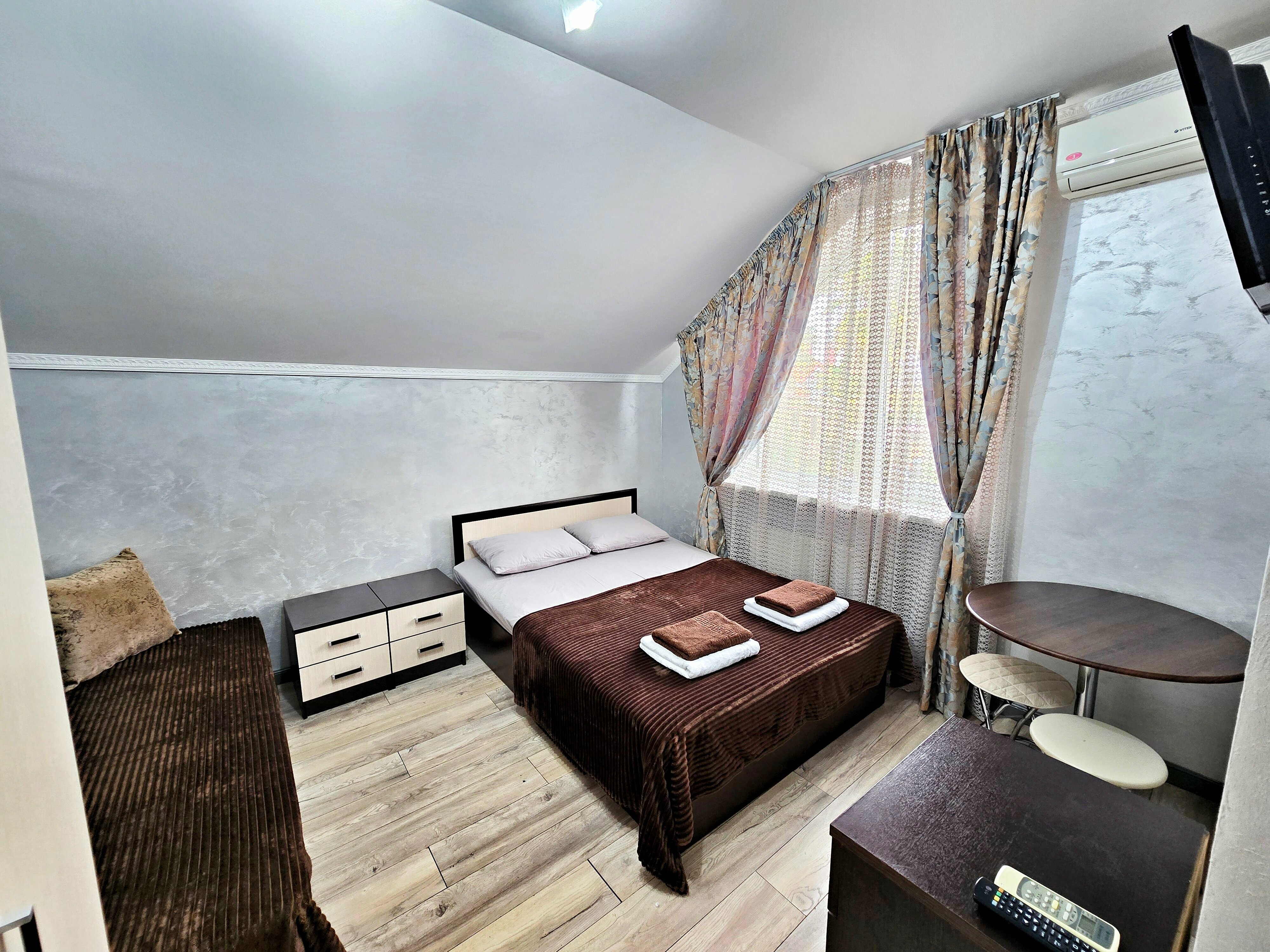 3-5. Двухместный стандарт с диваном (3 этаж)