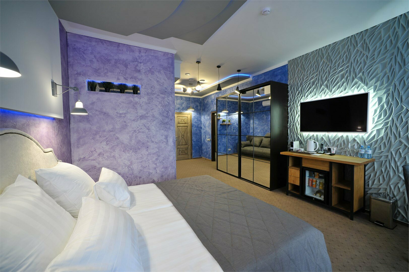 Люкс студия