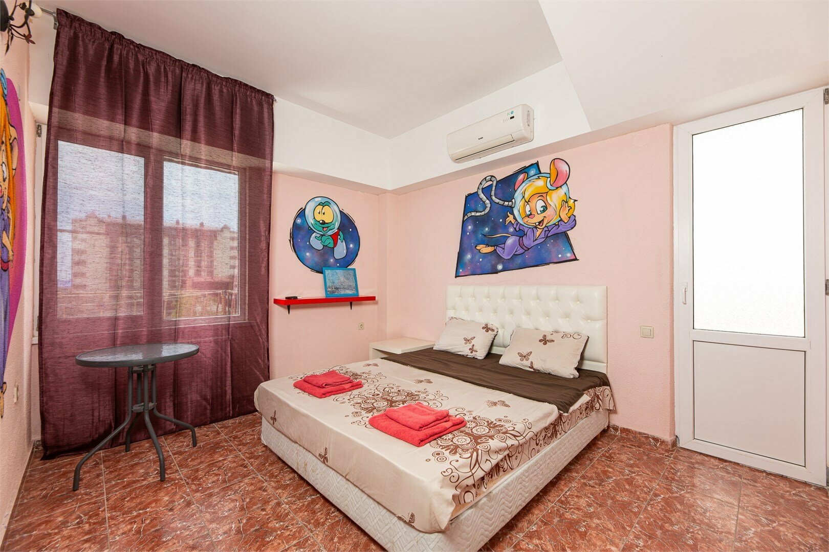 Двухкомнатный семейный Люкс с балконом