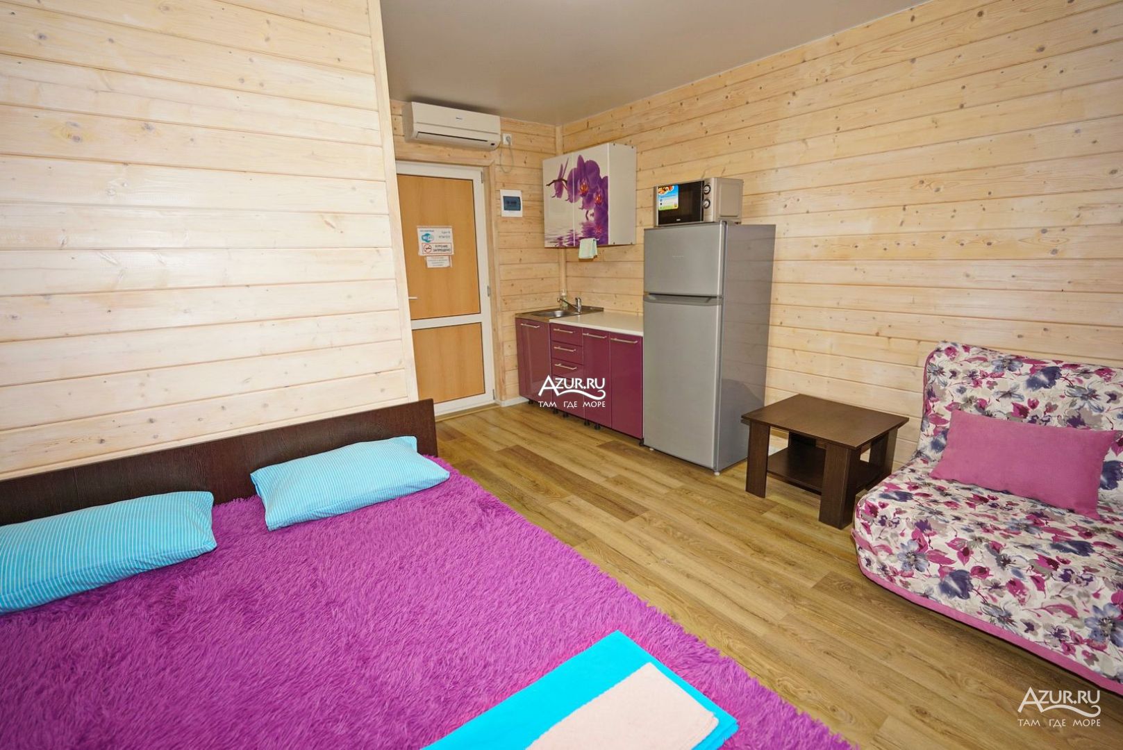 Cемейный номер с собственной ванной комнатой