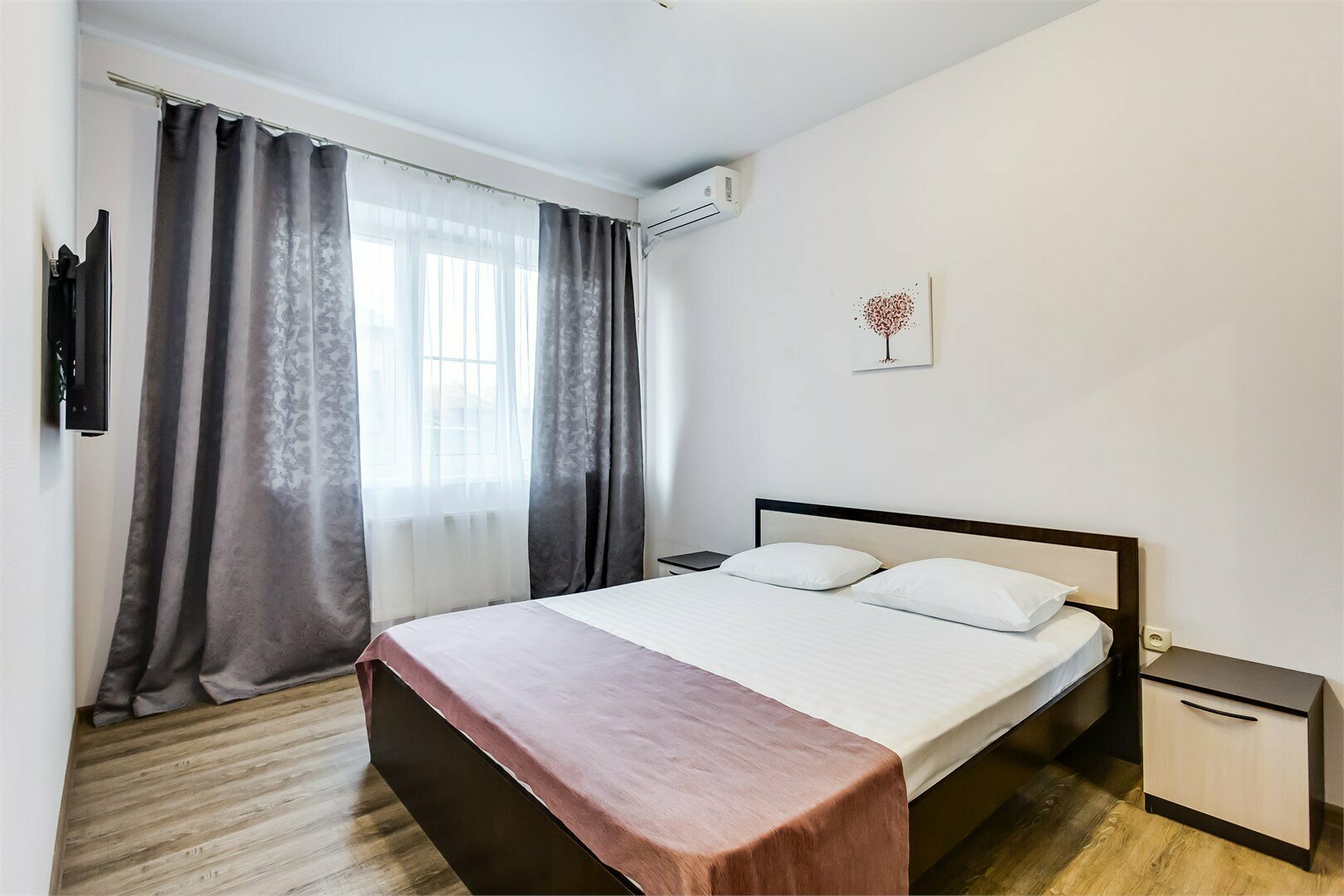 Апартаменты Делюкс со своим санузлом и кухней