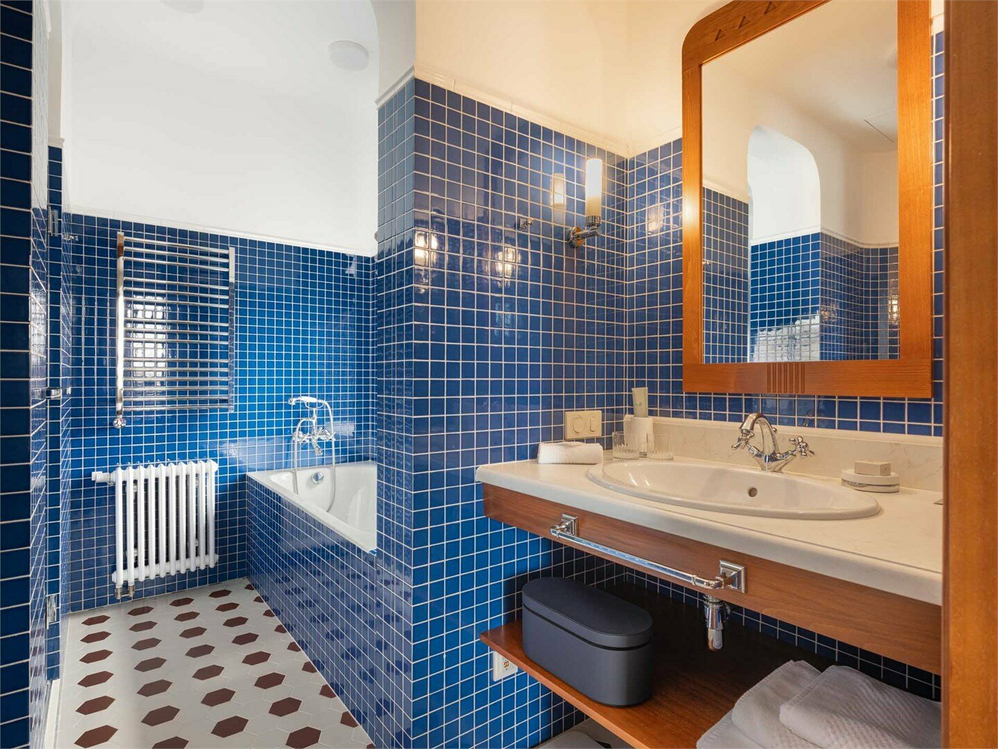 Делюкс Модерн