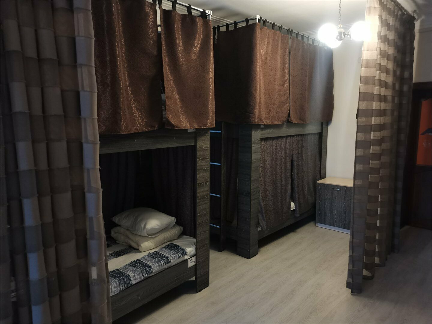 Общий номер до 20 гостей с двухъярусными кроватями (Мужской)