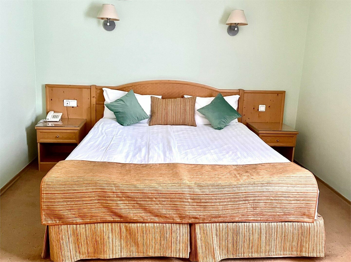 Семейный полулюкс