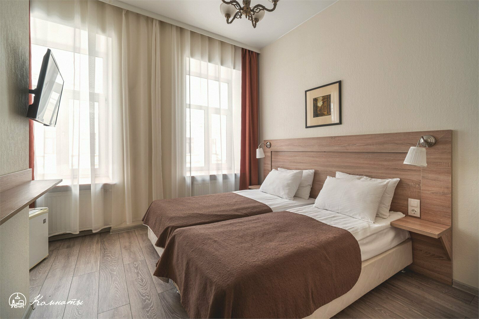 Стандартная комната с двумя кроватями