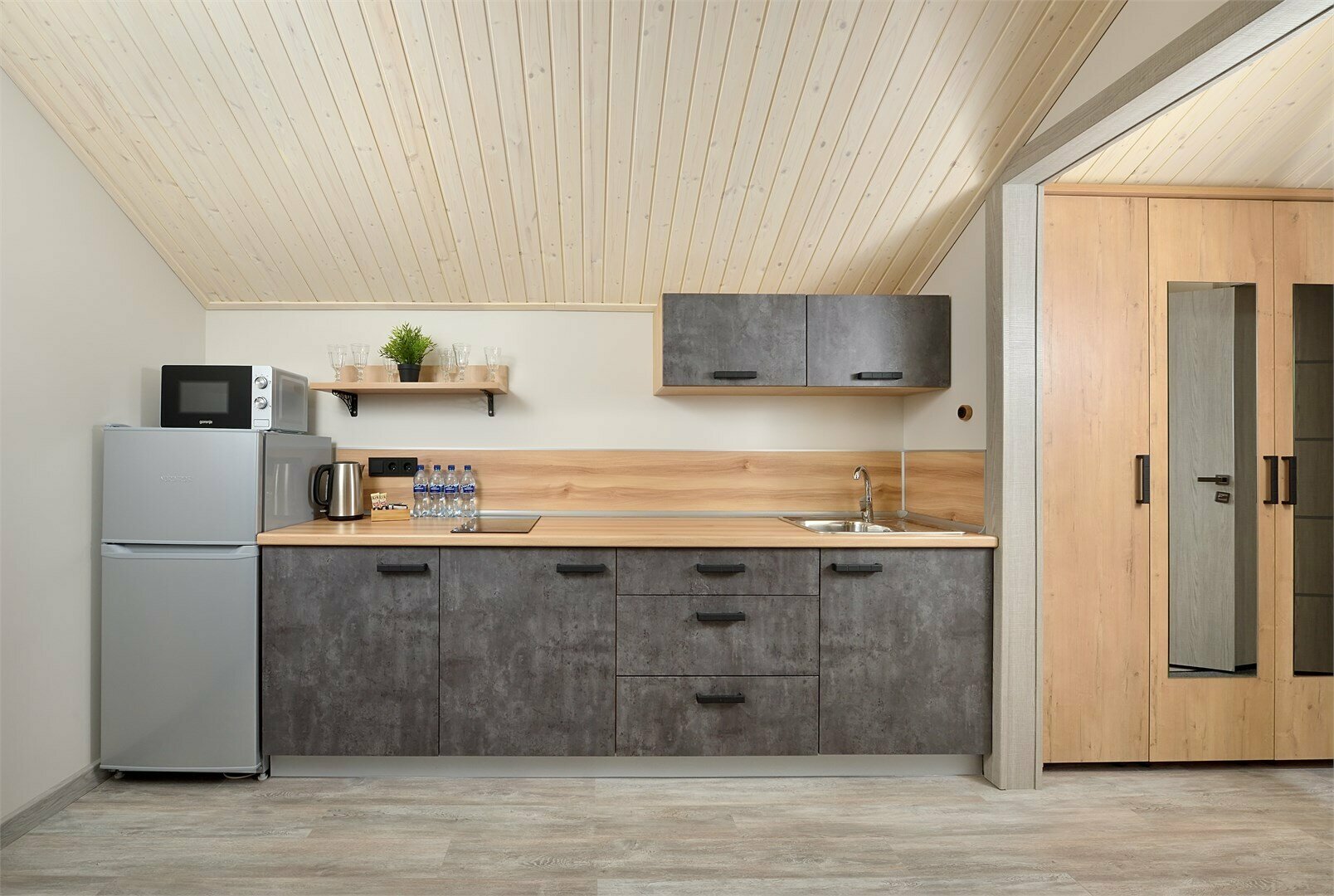 ЛЮКС (кухня с обеденной зоной)