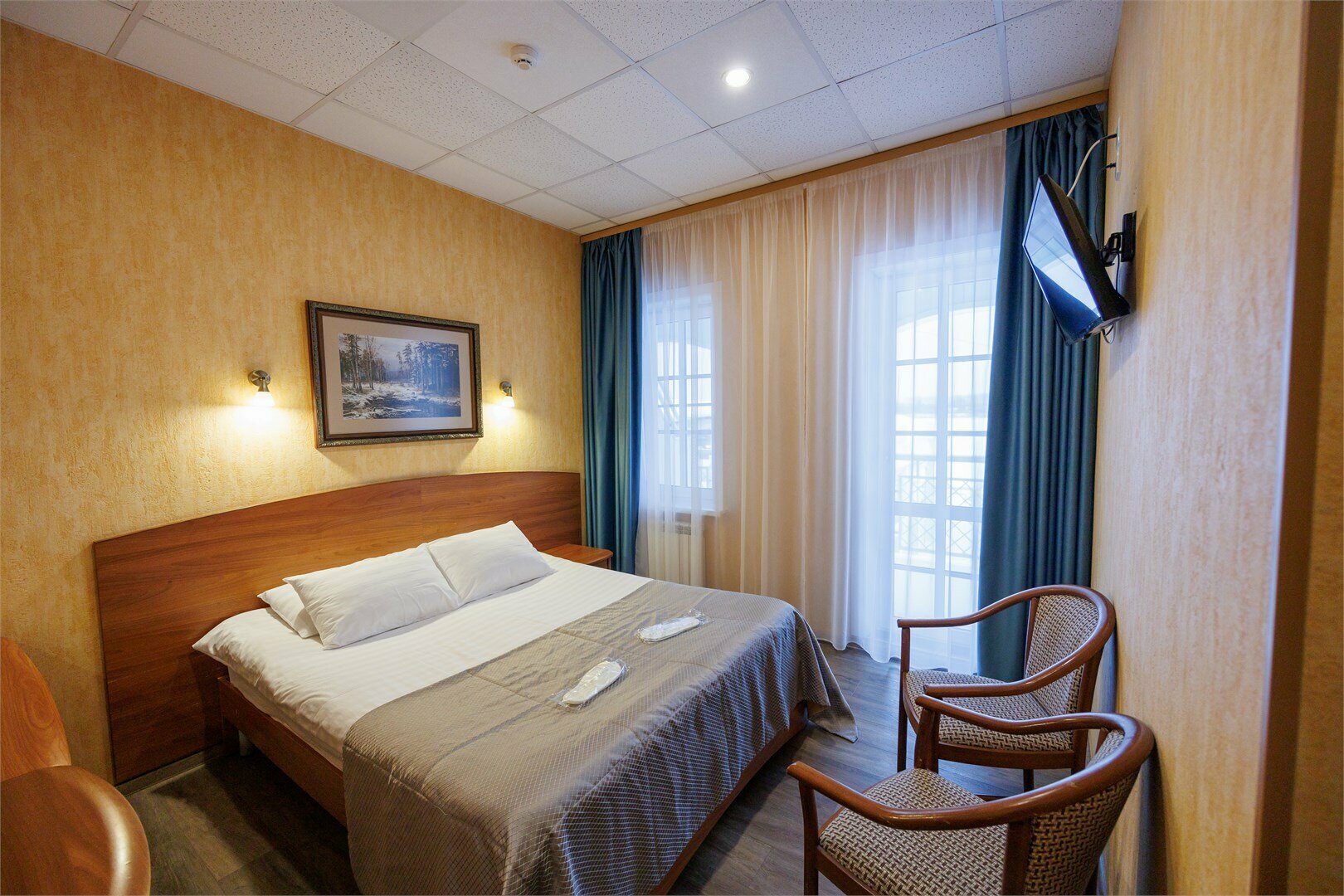 Небольшой двухместный номер с 1 кроватью