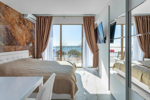 Делюкс с кухней