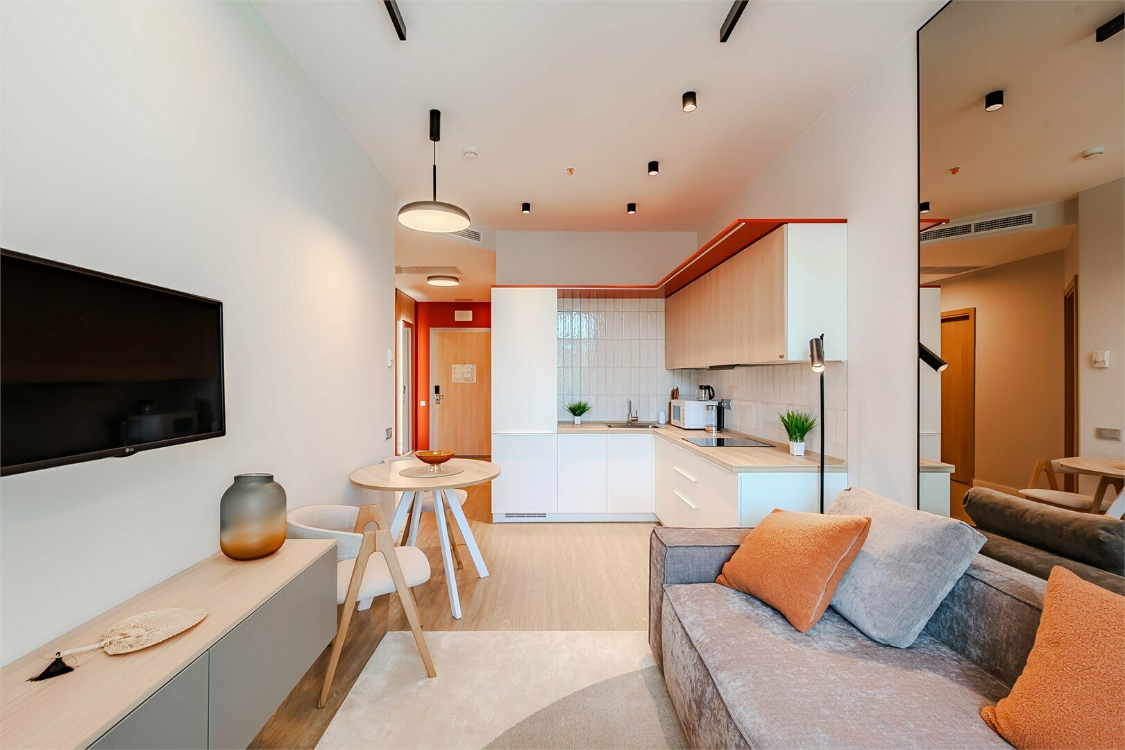 Двухкомнатные апартаменты LUX. (5 этаж)