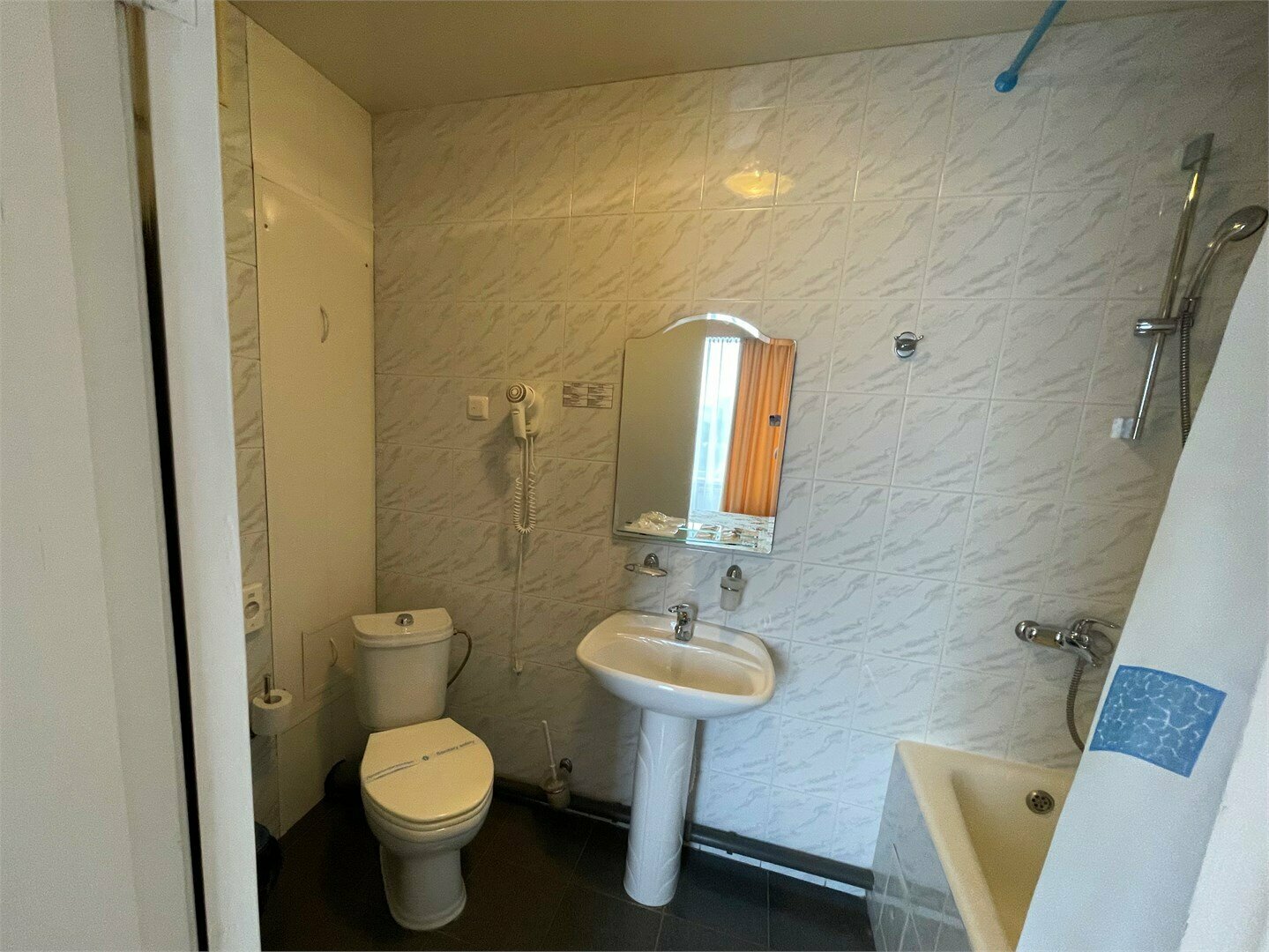 Улучшенный трехместный номер