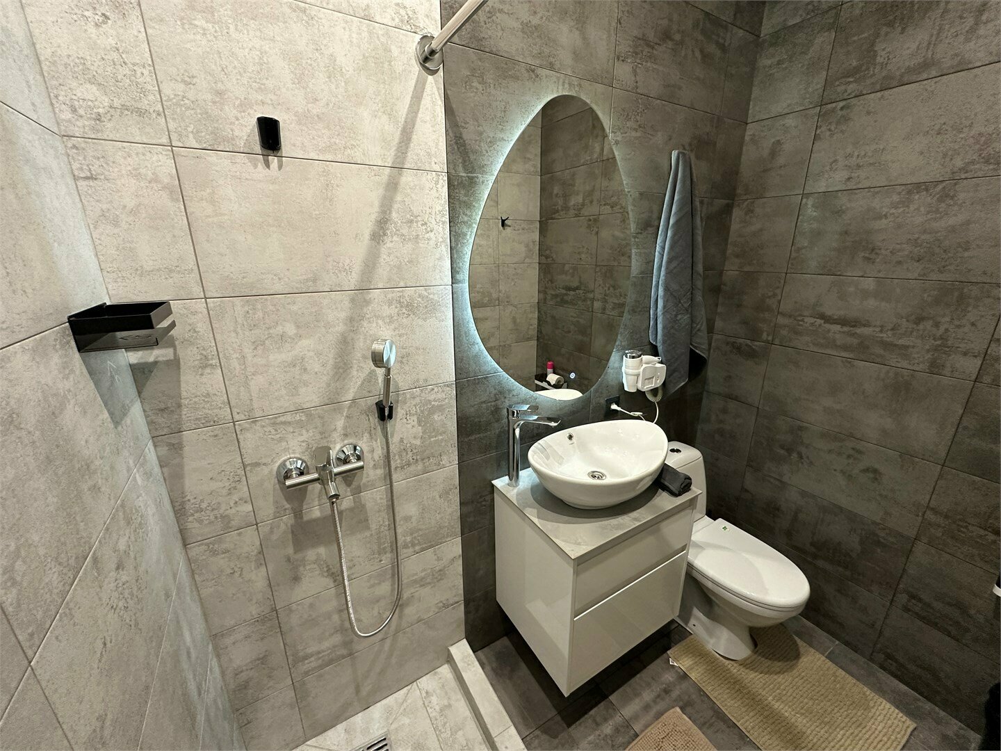 Трехместный номер комфорт 220-270-320-370-390