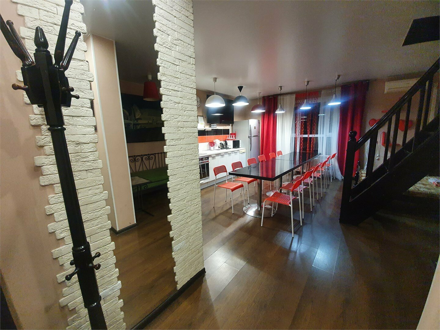 Двухуровневые апартаменты с террасой