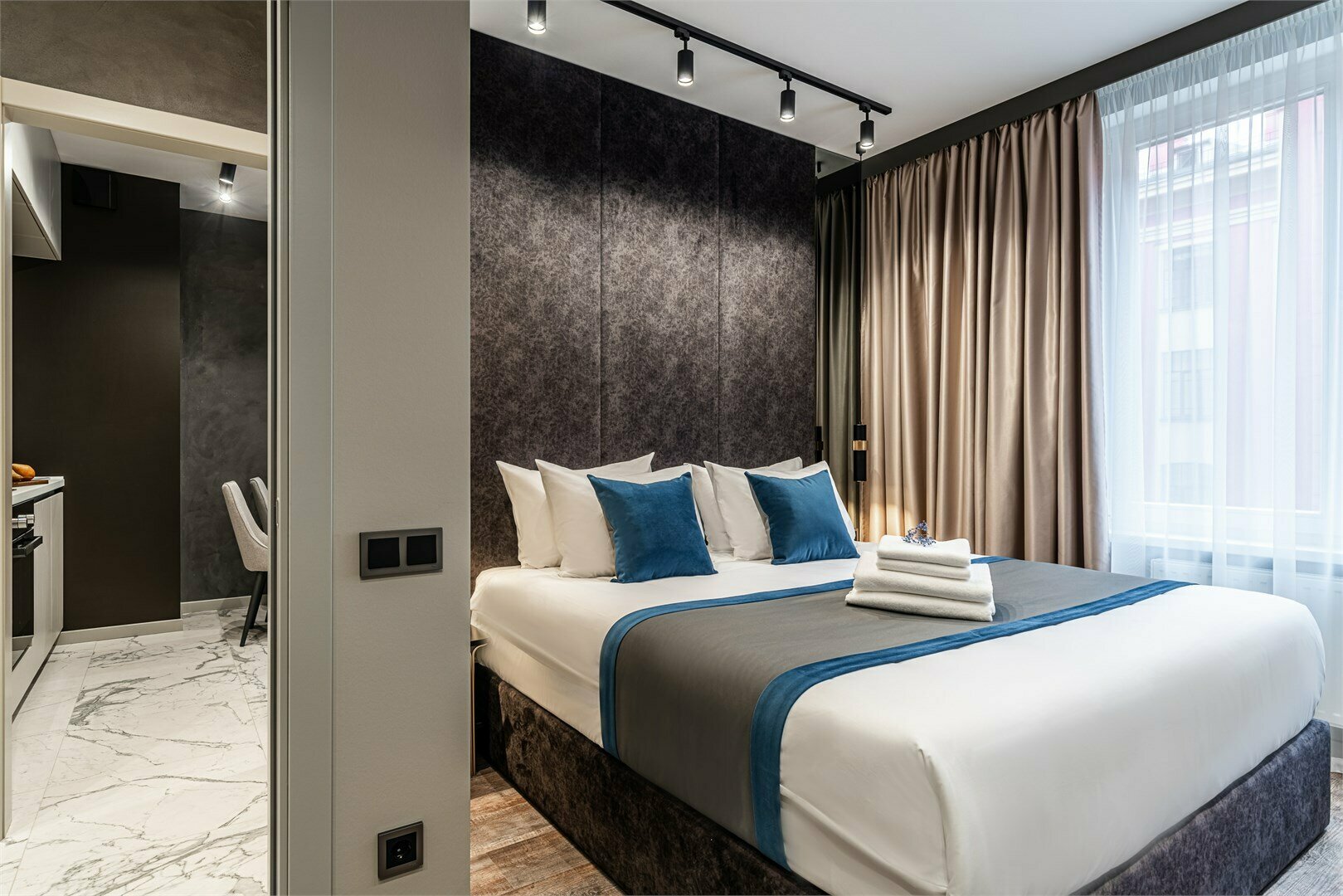 Апартаменты с отдельной спальней WEST