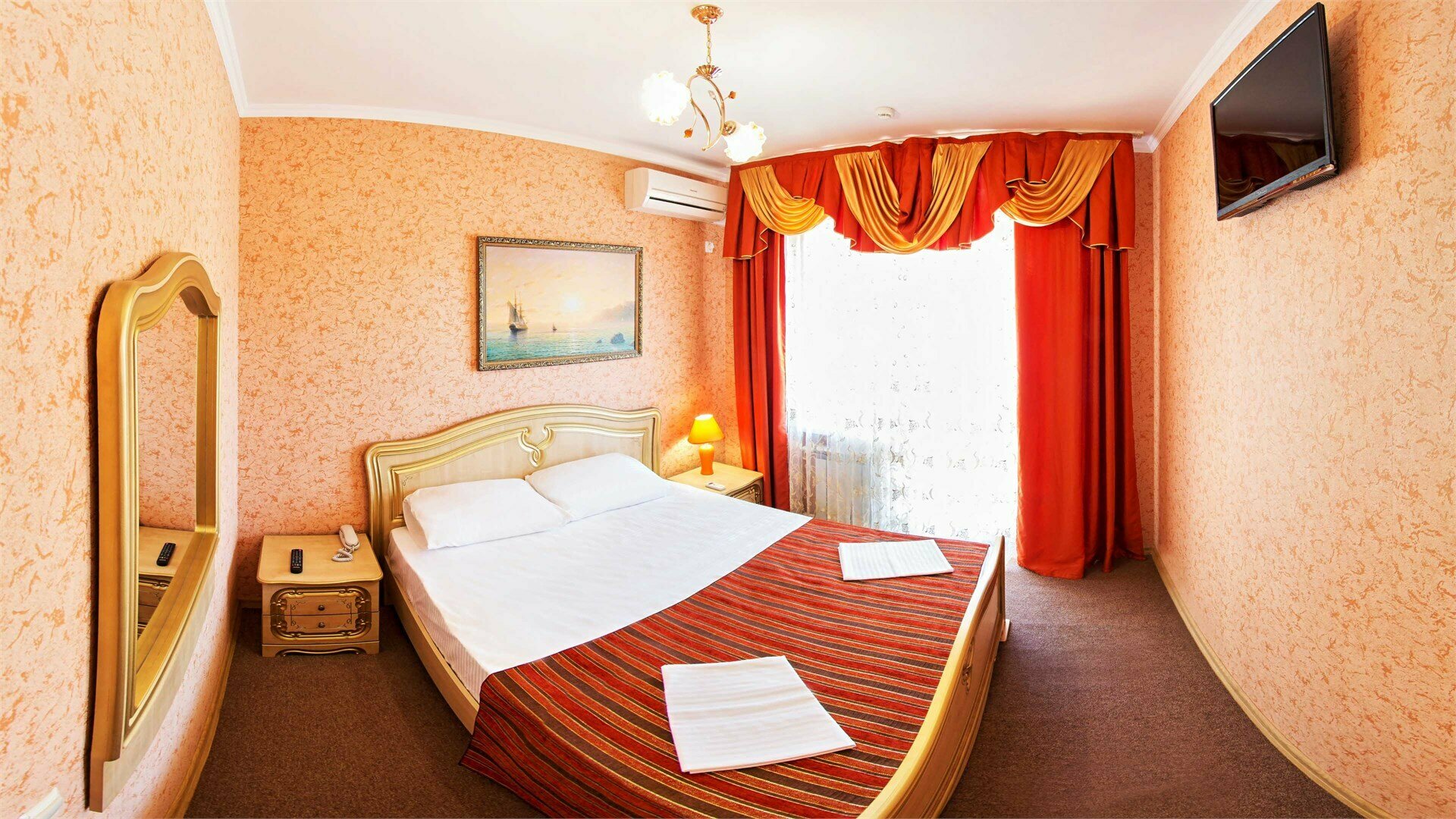 Люкс  2 комнаты "Горы и река"  с балконом " трансфер до моря"