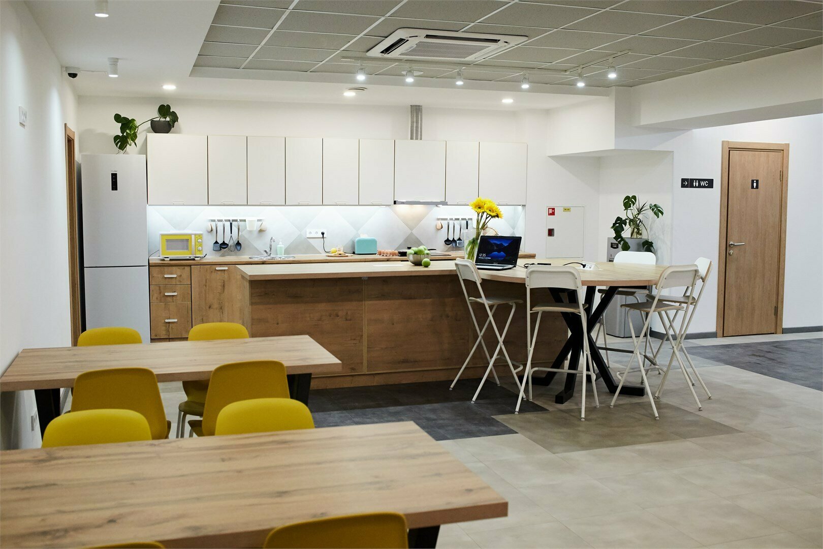 Женское спальное место в двухместном номере