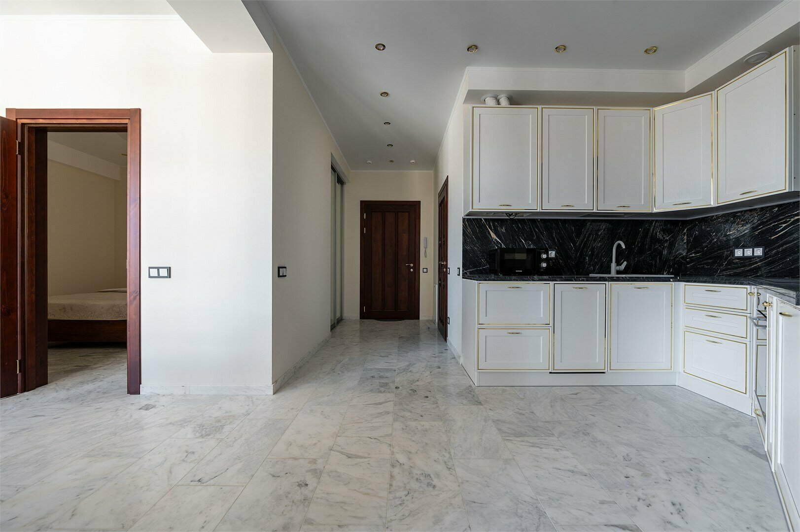 Двухкомнатная квартира с отдельной спальней