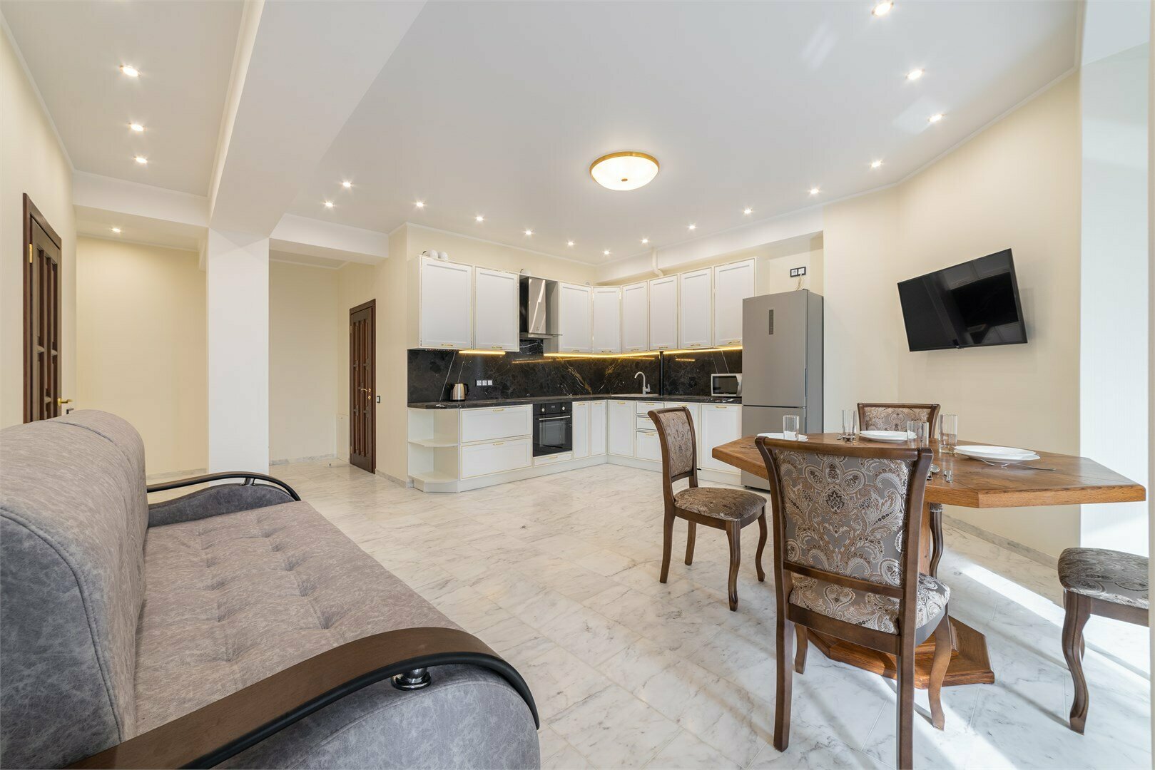 Трехкомнатная квартира с двумя спальнями