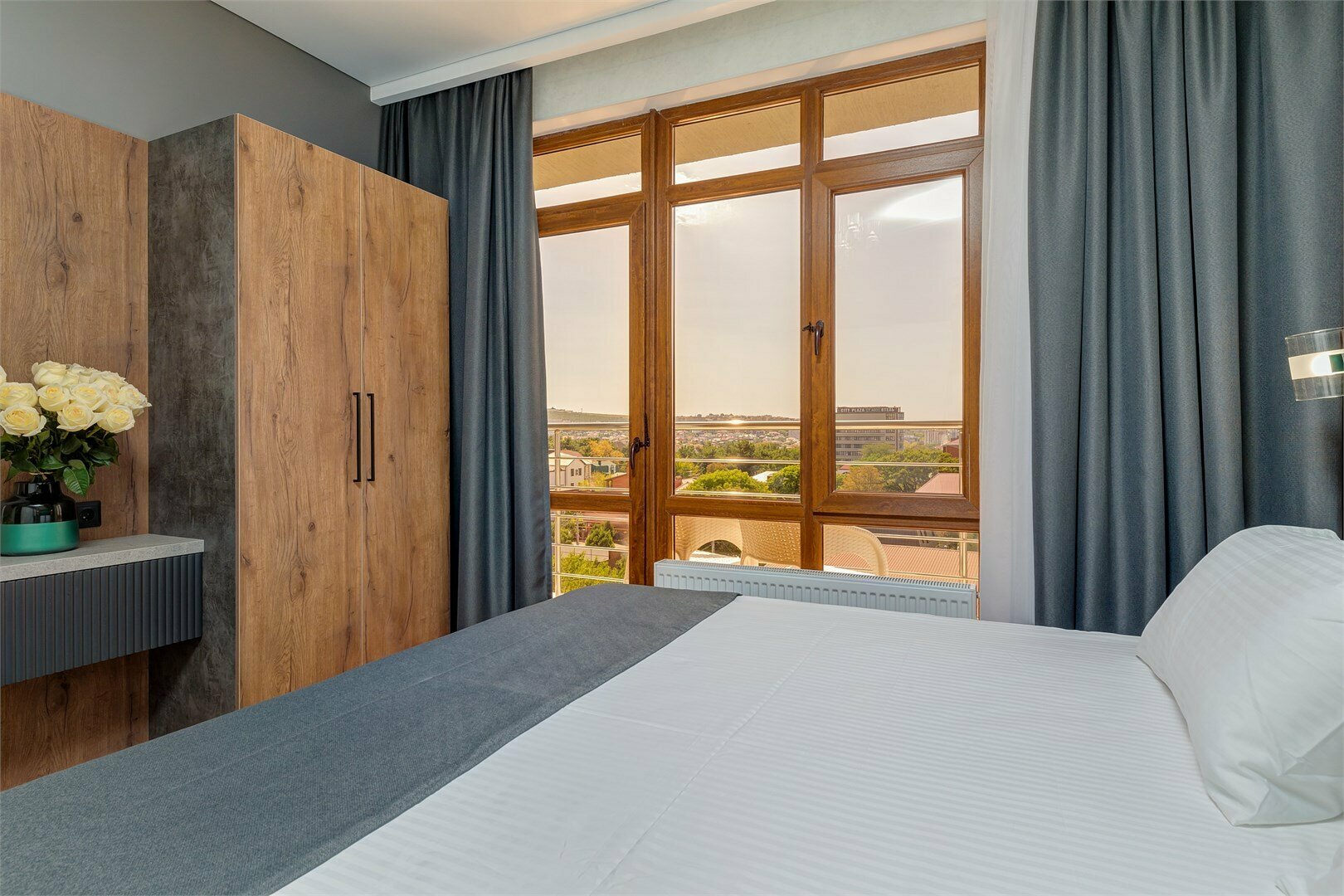 Комфорт 3х-местный с балконом, вид на море