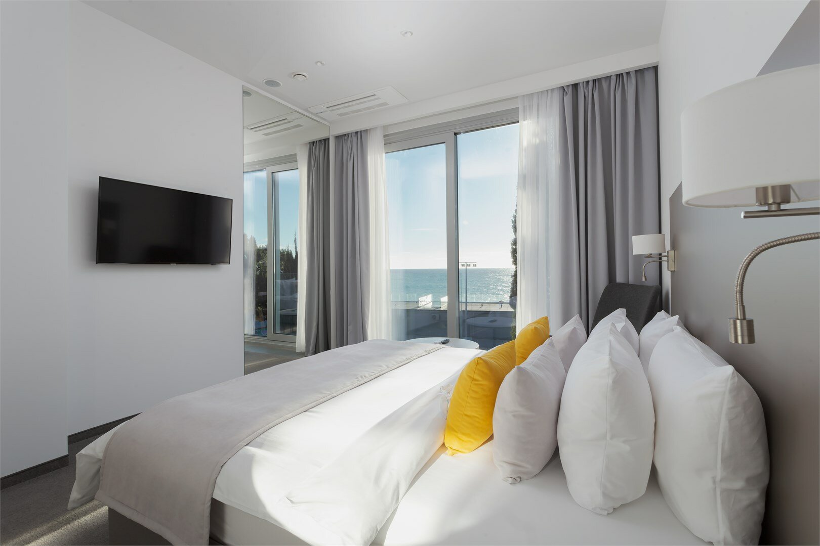 Вилла с видом на море