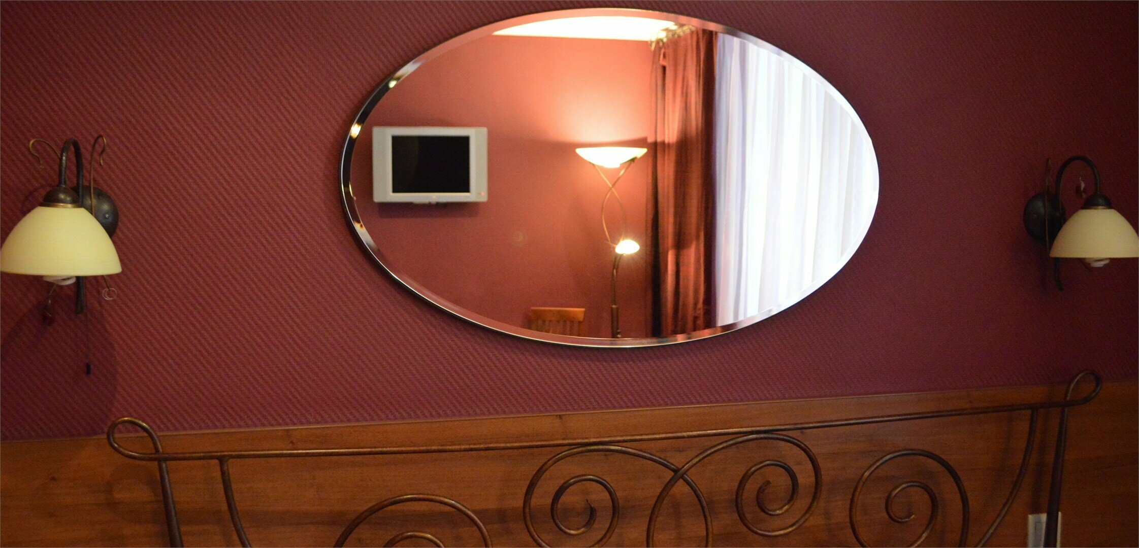 Номер с кроватью размера «queen-size»