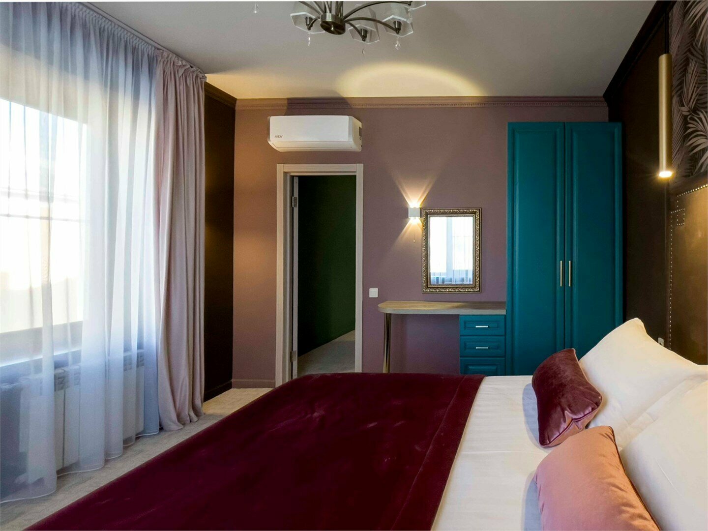 №4 ЛЮКС GRAND RESIDENT SUITE (2 комн., 50 м²)