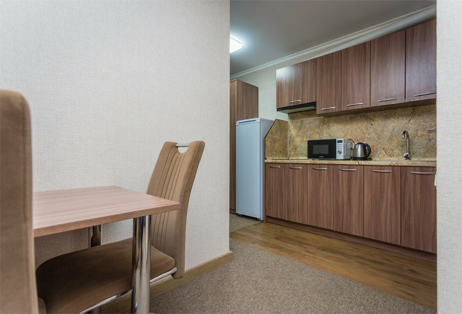 Апартаменты выгодные 30 кв.м., цокольный этаж