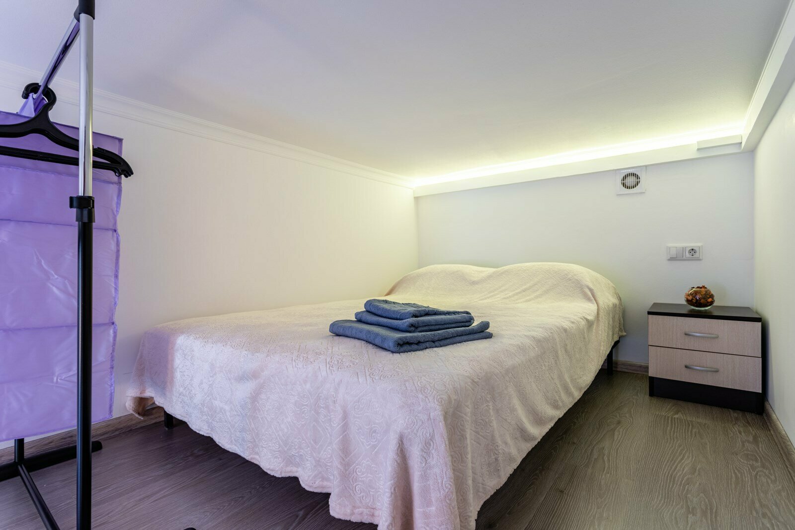 Двухуровневый номер-студия