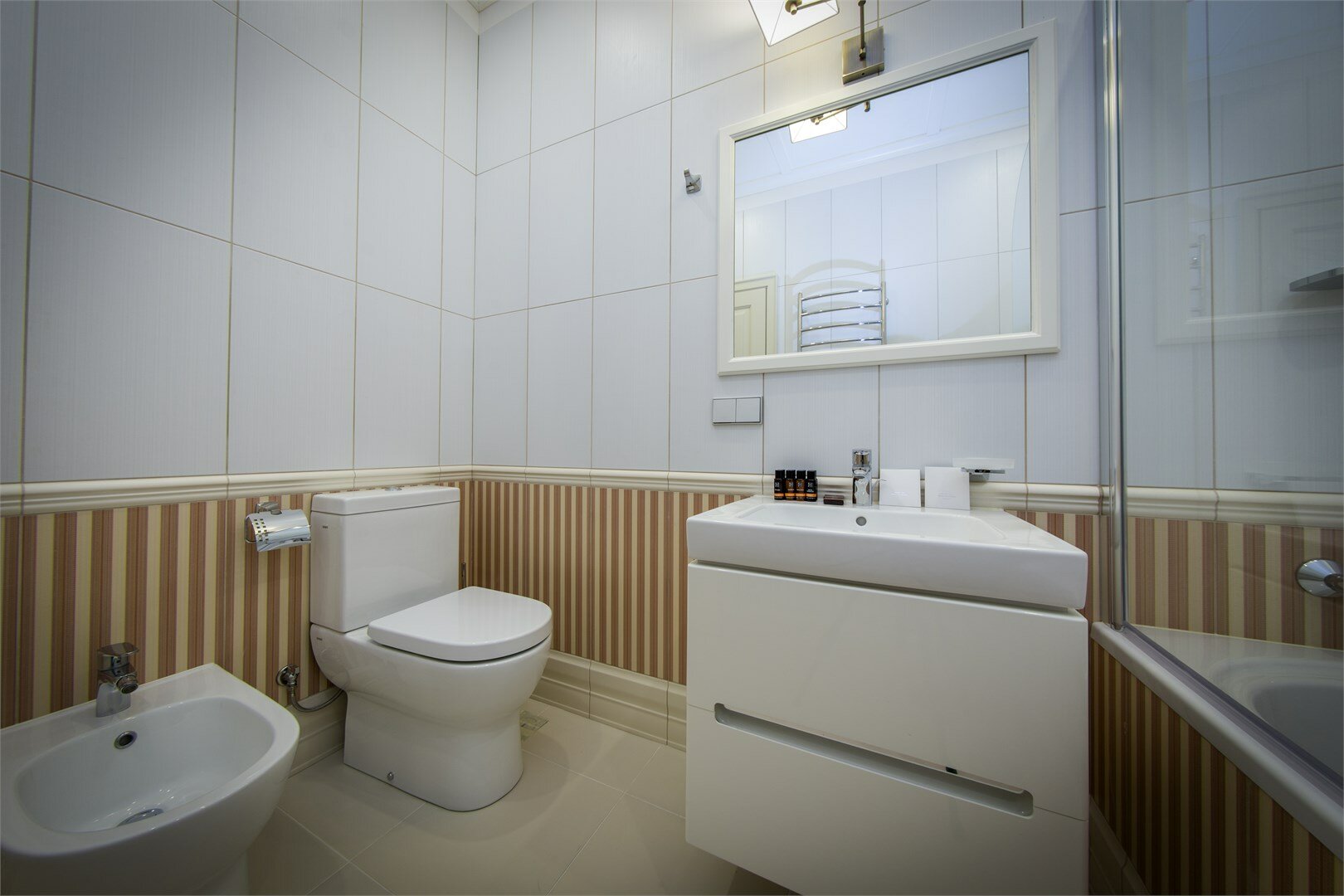 Улучшенные апартаменты с 2 спальнями №407