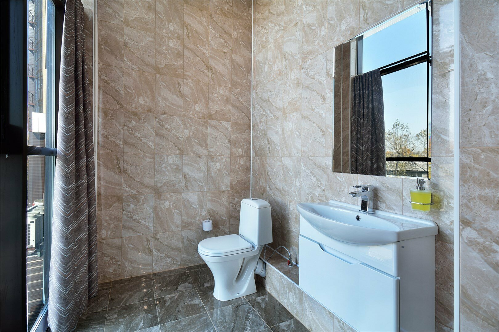 Апартаменты