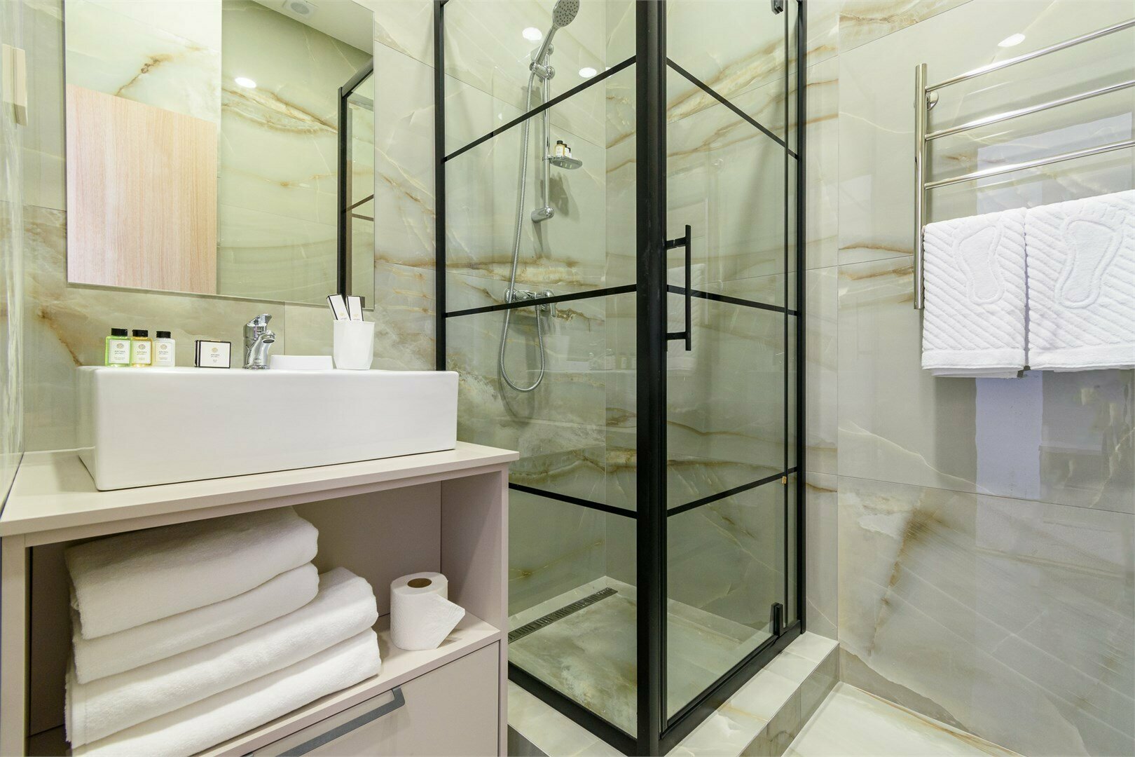 Стандартный с балконом