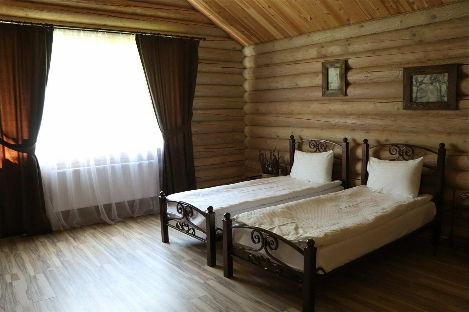 Имение на 2 спальни с парной