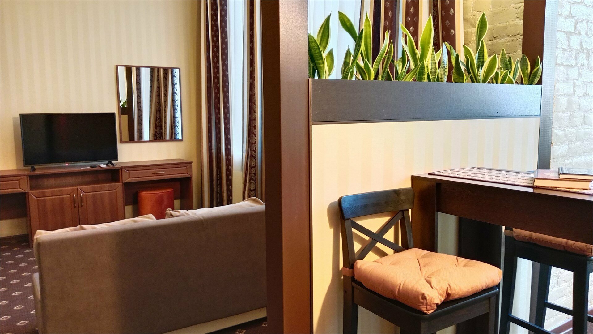 Апартаменты с ванной и балконом