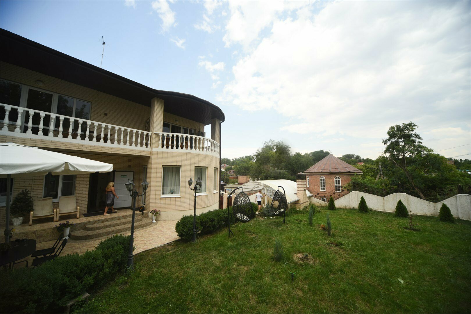 Четырехместный номер с душем