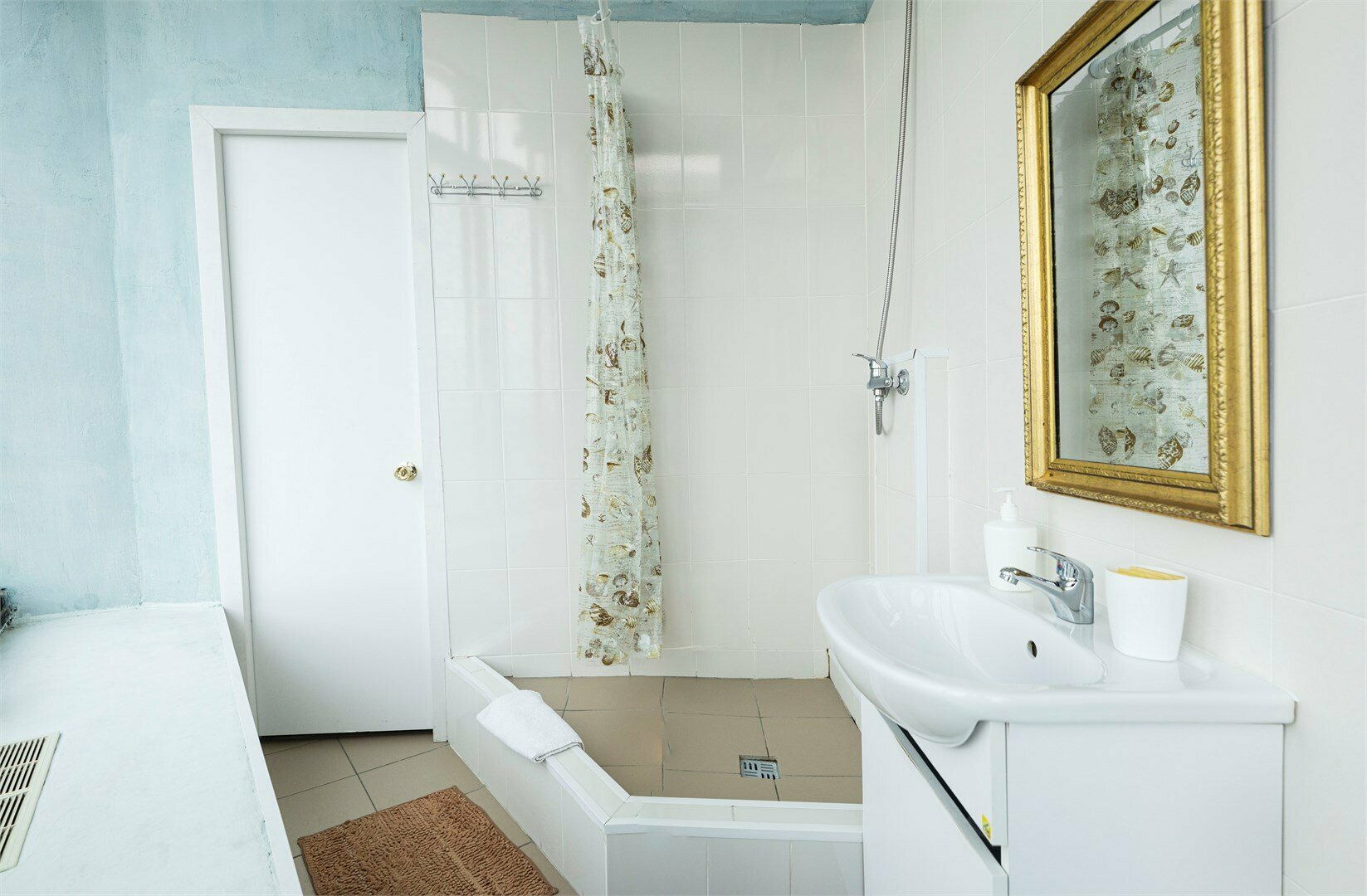 Классический номер с двуспальной кроватью