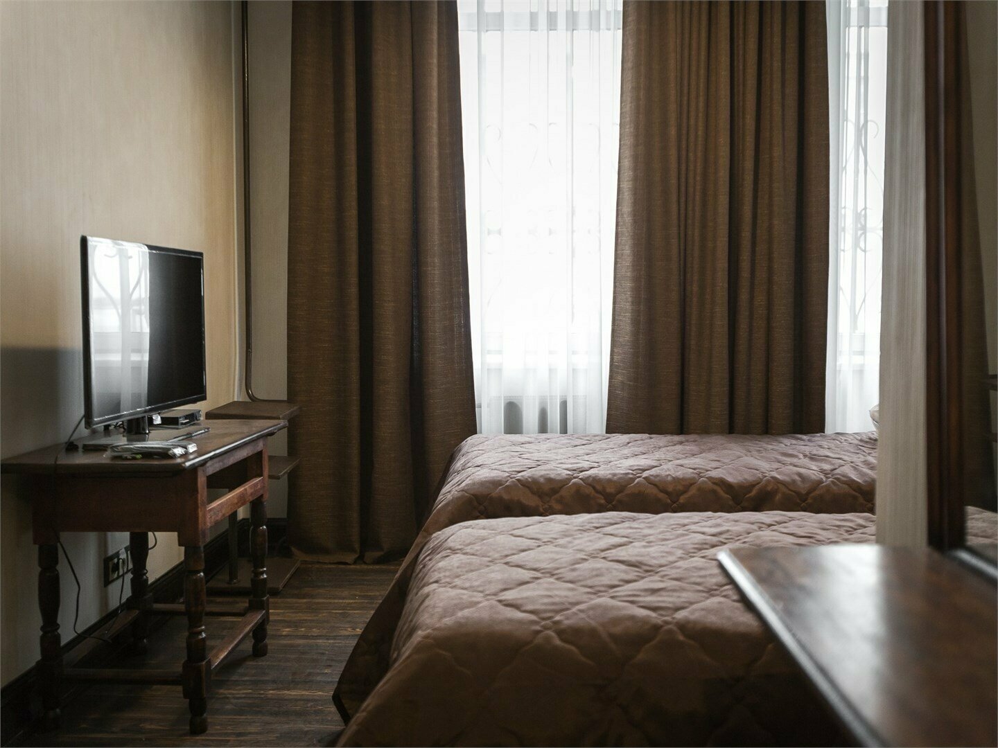 Двухместный стандартный номер с двумя раздельными кроватями