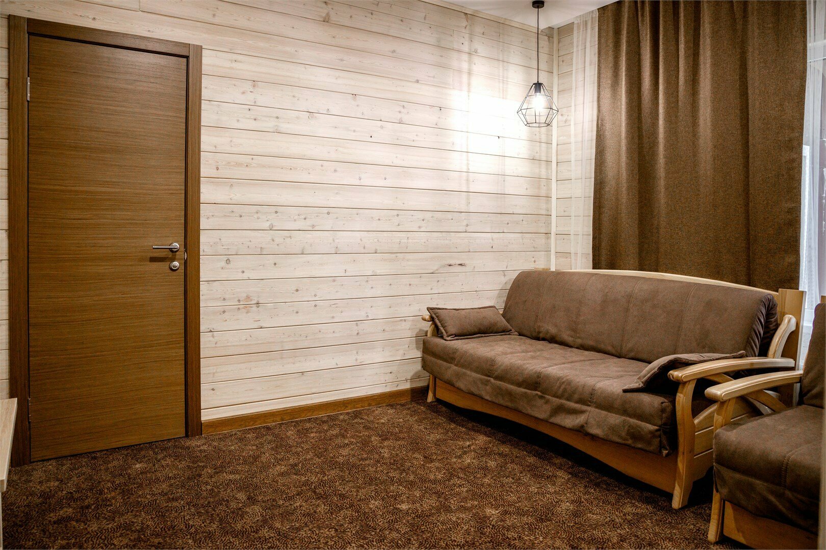 Люкс 2х комнатный (1-й этаж)