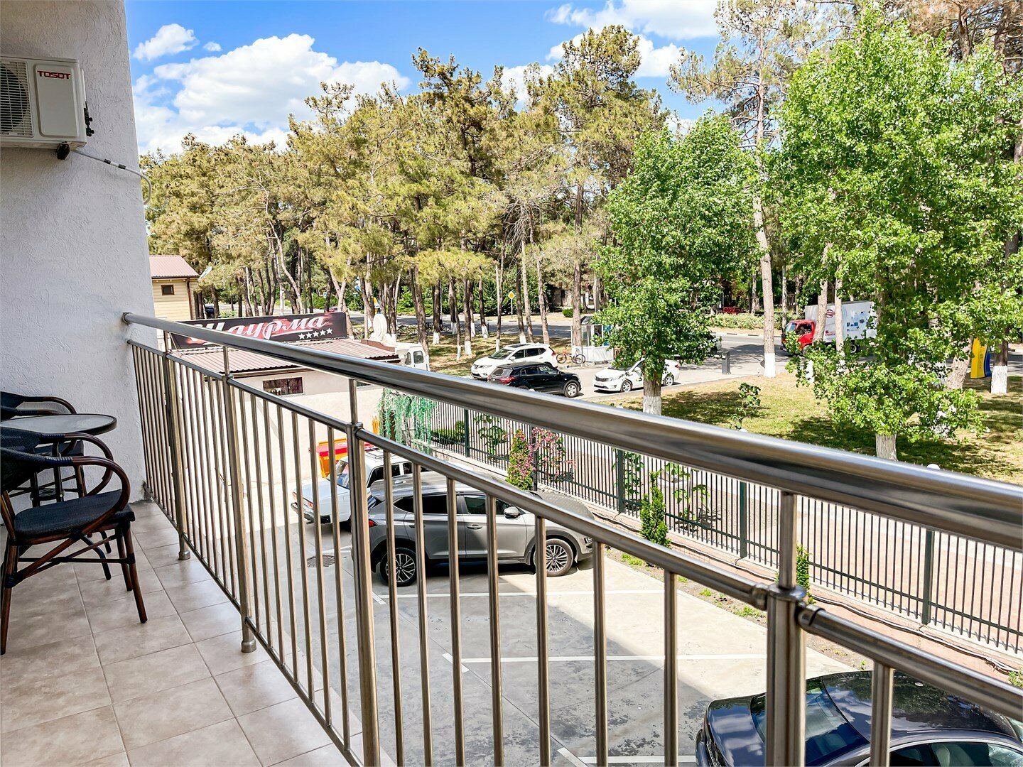 Стандарт с балконом 2+1