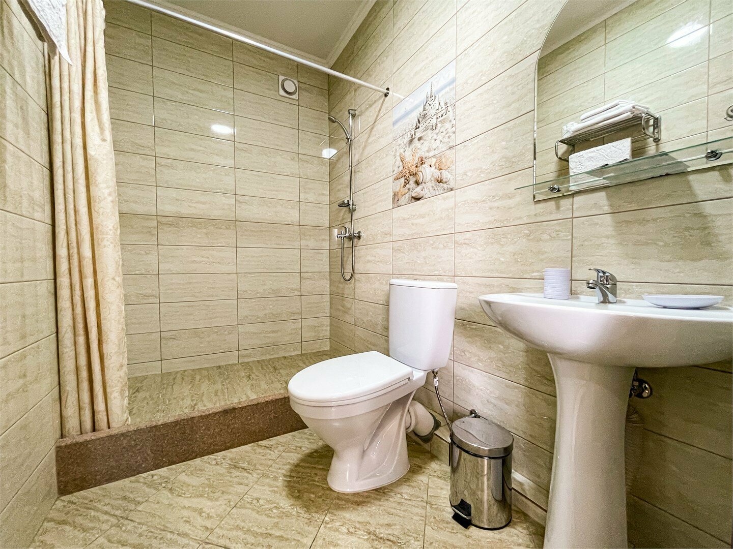 Стандарт без балкона (имеется общий балкон)