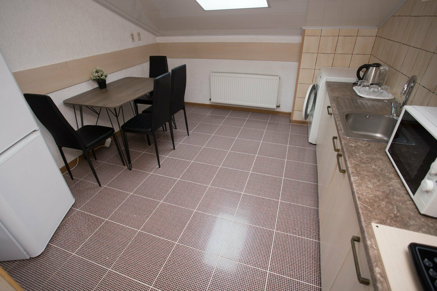 Апартаменты 2-х комнатные с кухней