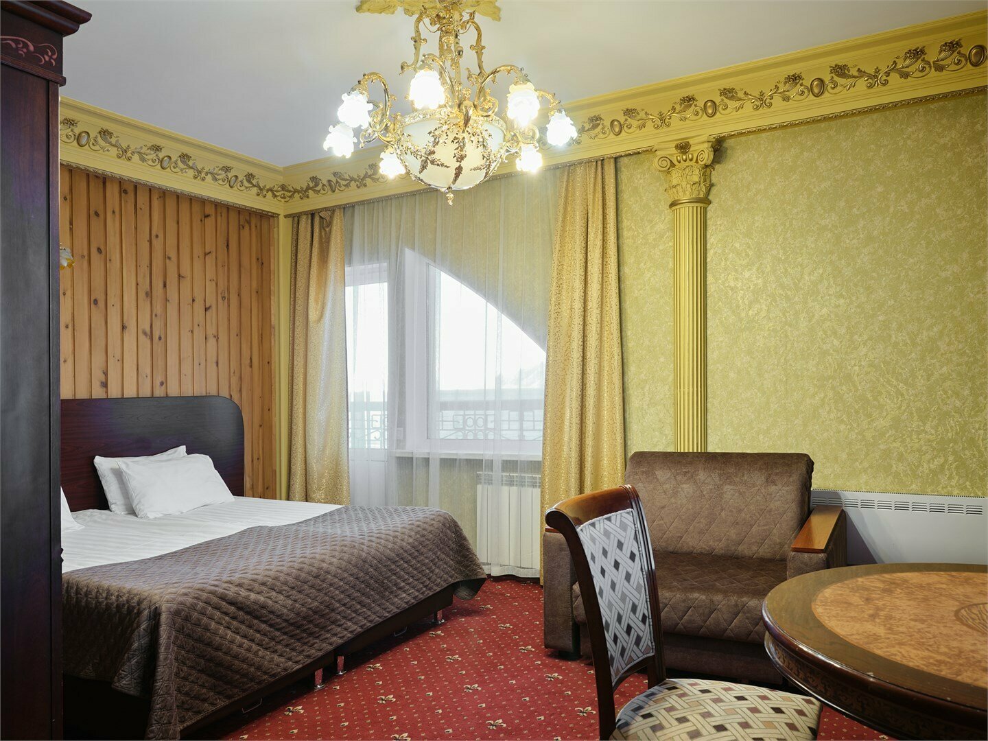 Первая категория-"Гранд" -Двухместный DBL/ TWN, с балконом, с видом на Байкал