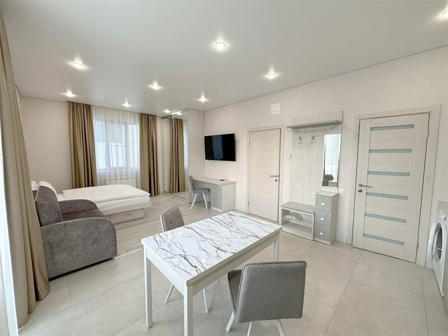 Апартаменты с большой террасой